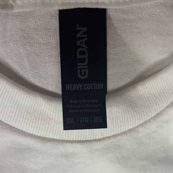NWOT Gildan Heavy Cotton White T-Shirt (set of 2) - Picture 2 of 8